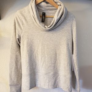 Yogalicious sweatshirt NWT size small